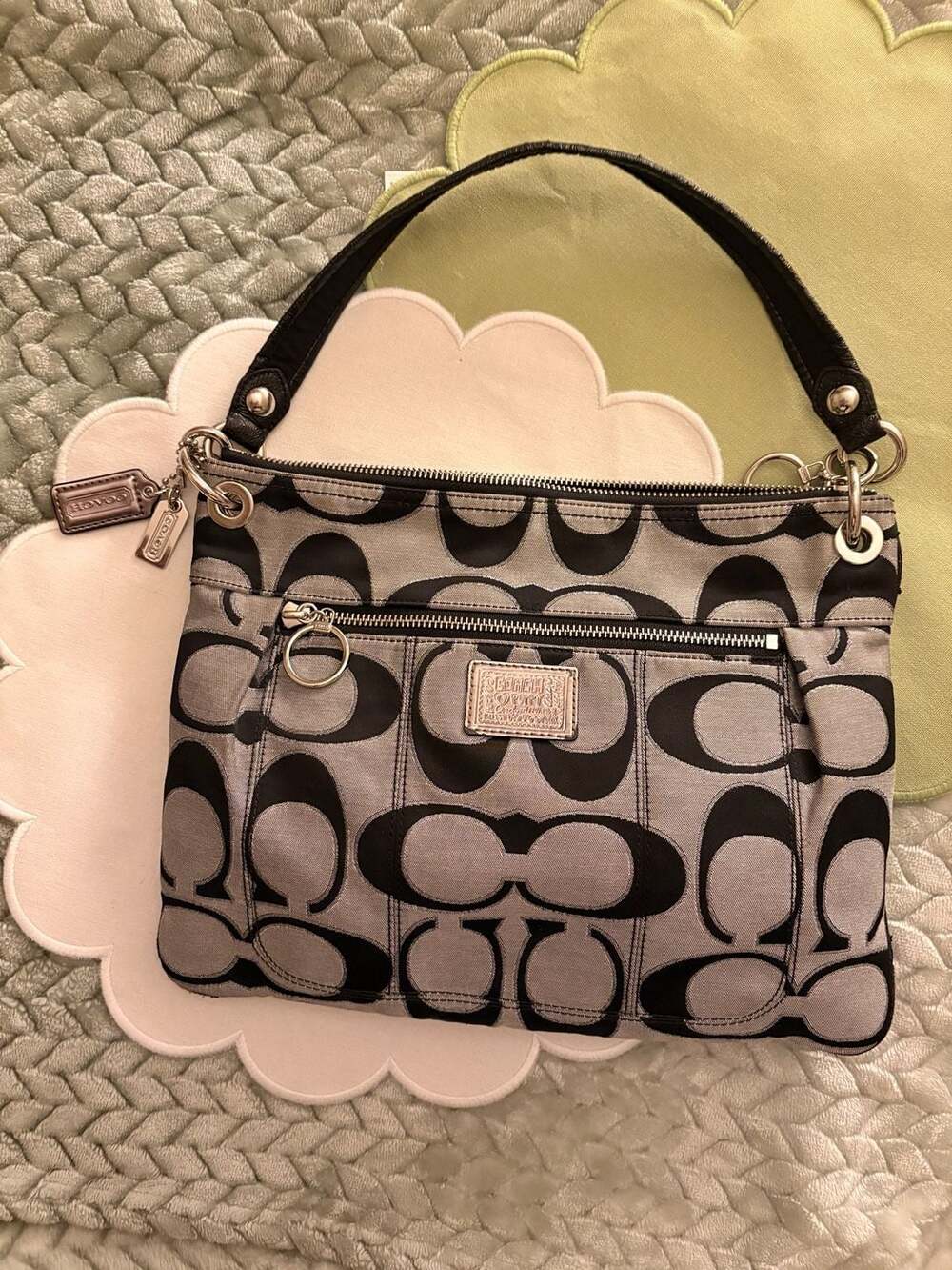 Coach Poppy Signature Large Sateen Pocket Swing Hobo Bag 18135